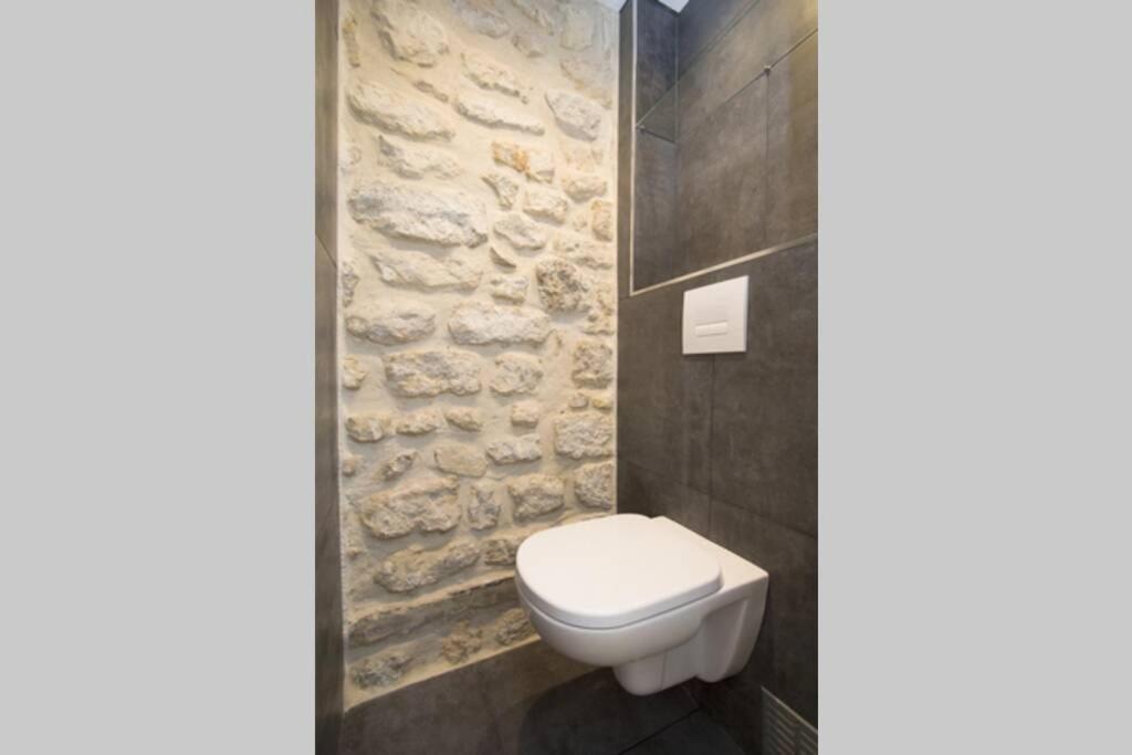The Designer Apartment Paris Bagian luar foto